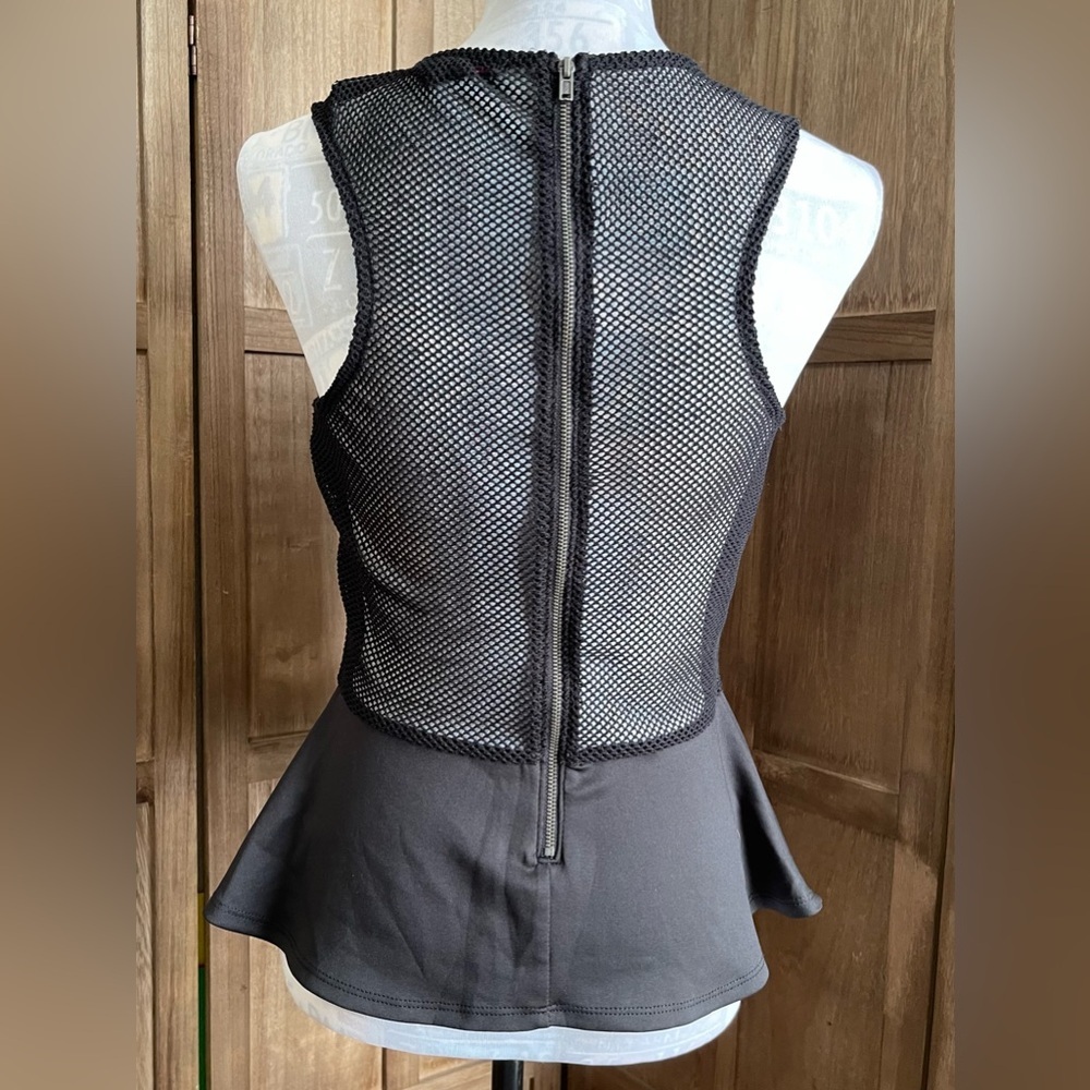 NWT Women’s Black Sleeveless Blouse.